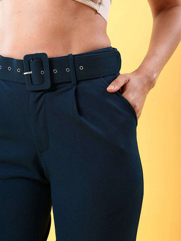 Women's Tapered Pleated Pant With Belt