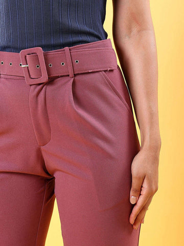 Women's Tapered Pleated Pant With Belt