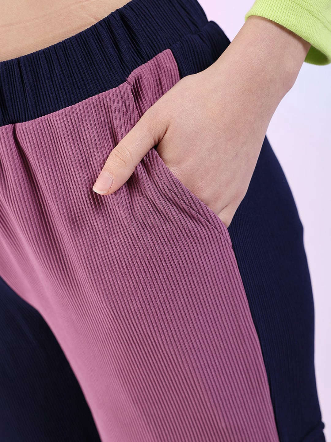 Women's Corduroy Colorblock Cargo Pocket Pant