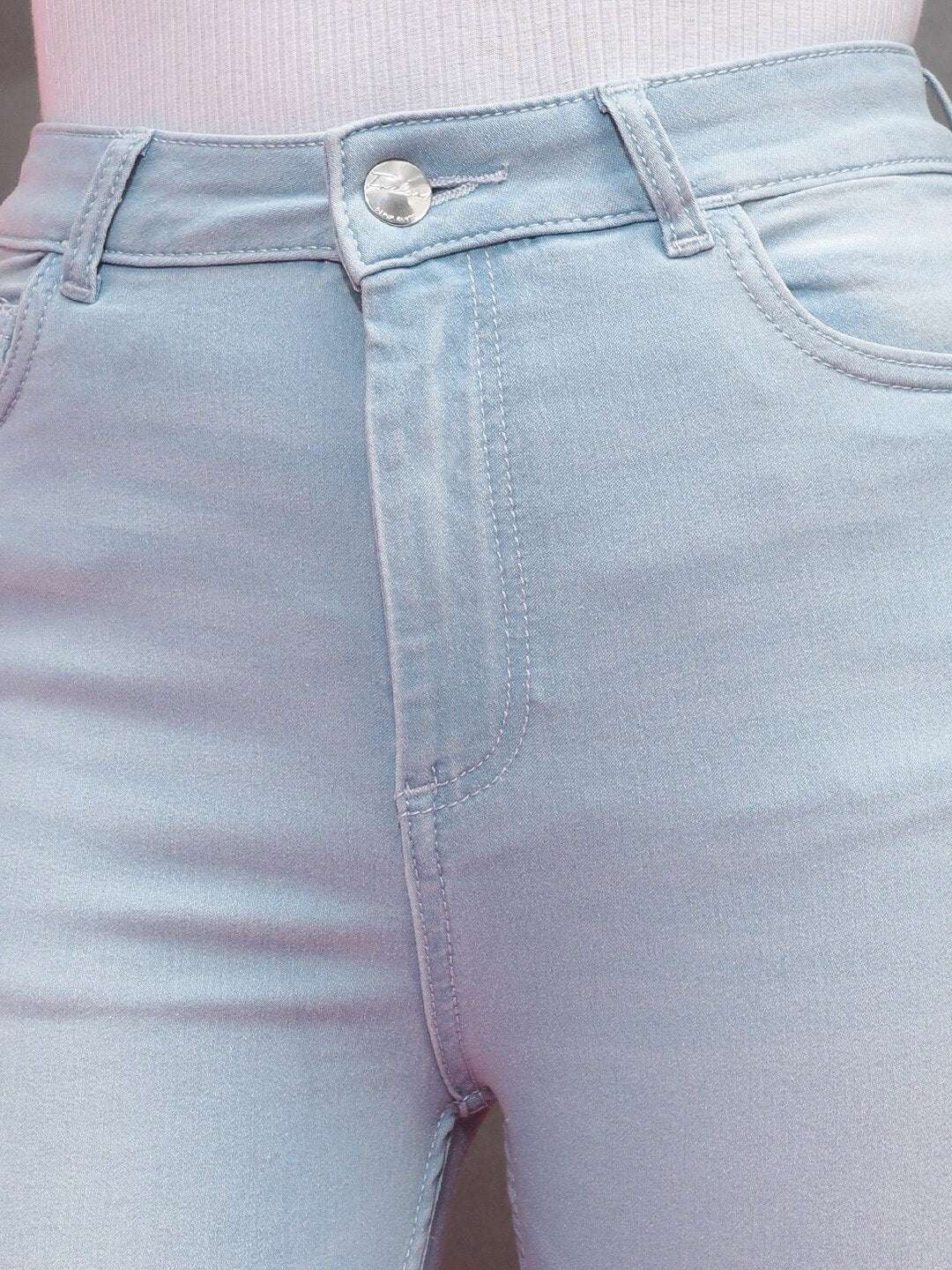 Women's Light Wash Skinny Fit Denim Jeans