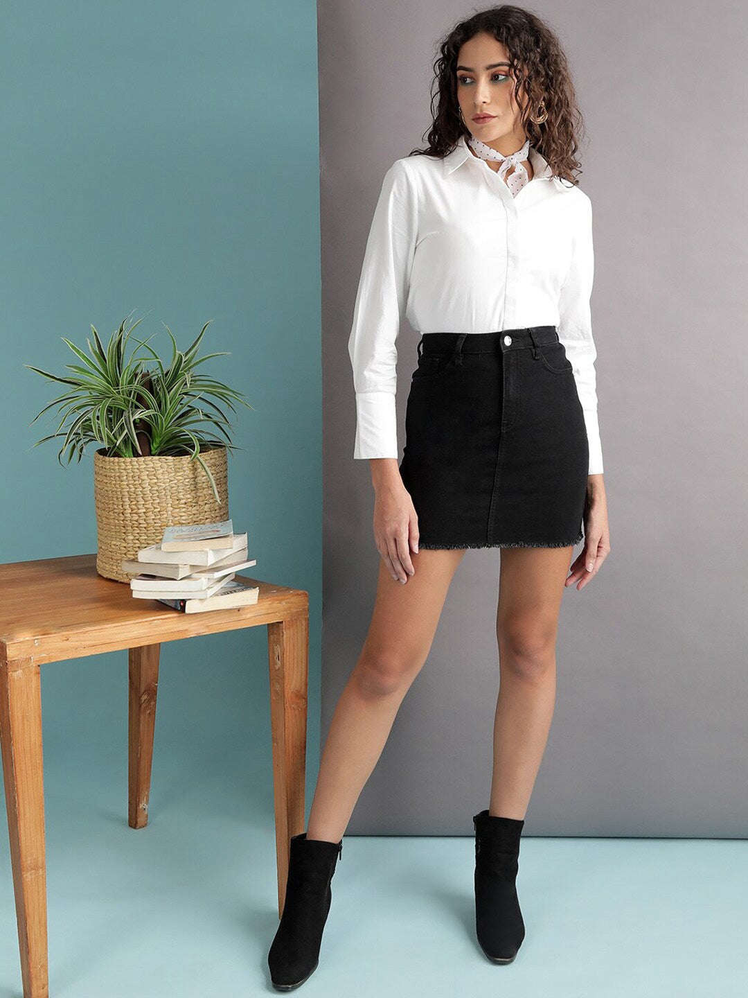 Women's Solid Black Short Denim Skirt