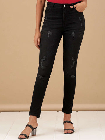 Women's Distressed Slim Fit Jeans