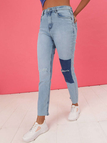 Women's Straight Jeans