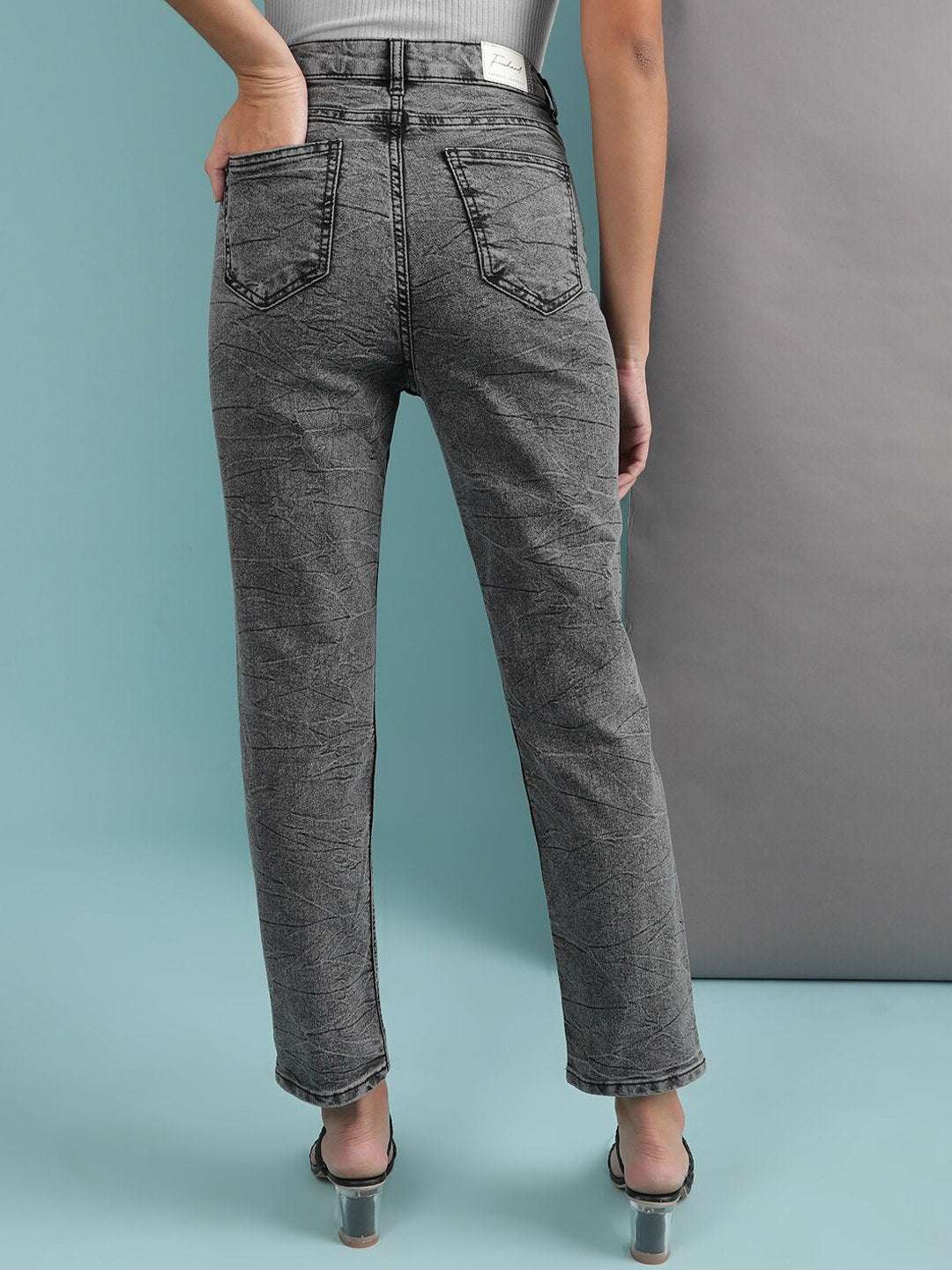 Women's Rag Wash Straight Fit Denim