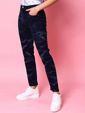 Women's Dark Wash Straight Fit Denim Jeans