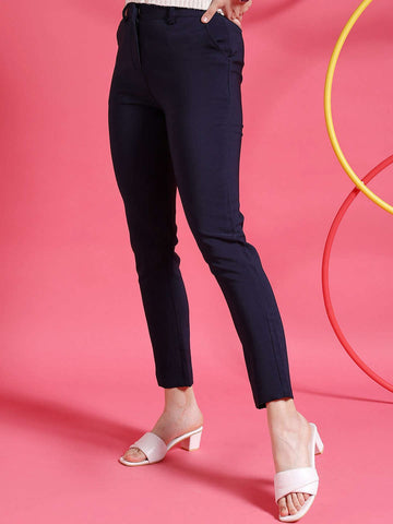 Women's Solid Tapered Pant