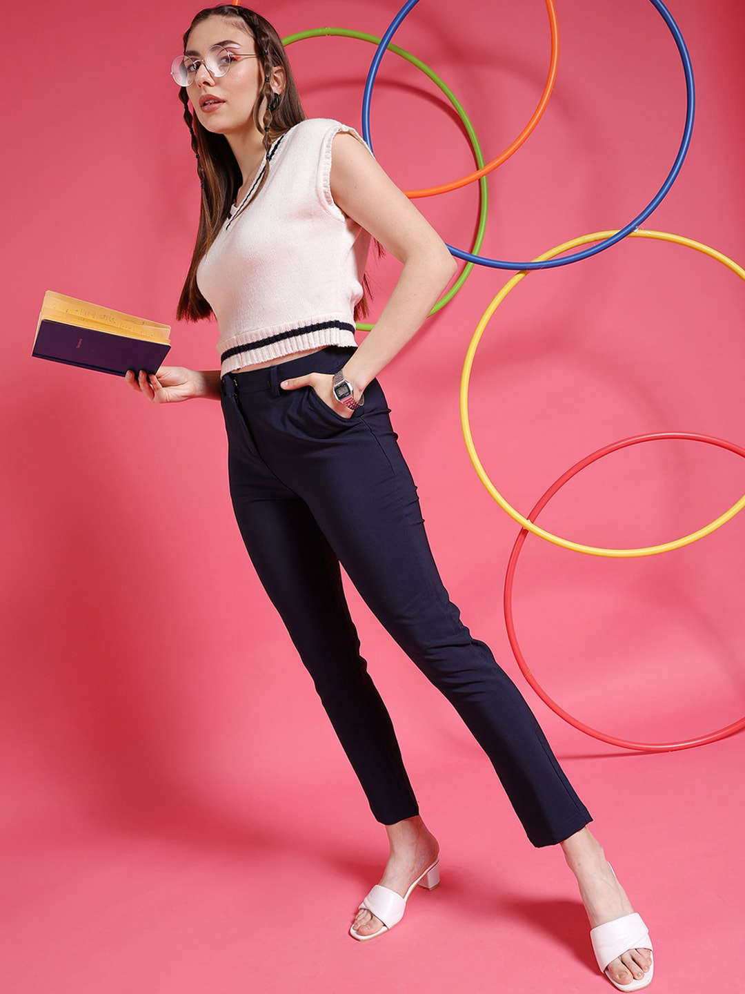 Women's Solid Tapered Pant