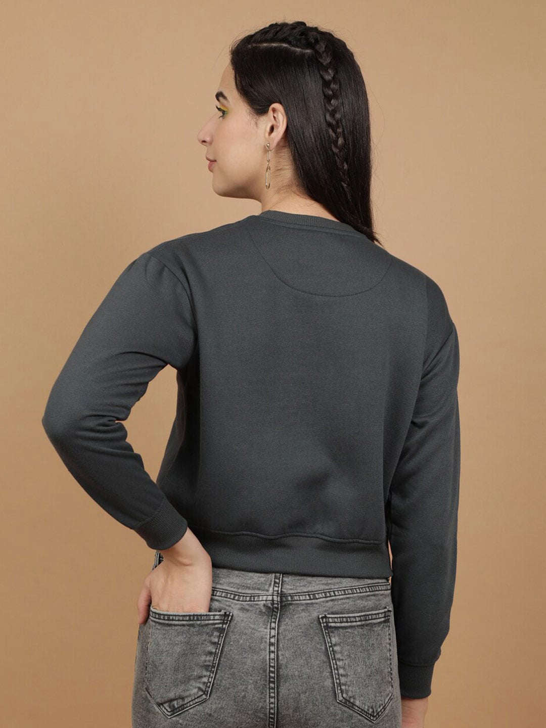 Women's Solid Regular Fit Sweatshirt