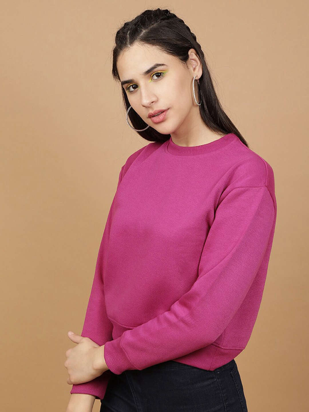 Women's Solid Regular Fit Sweatshirt