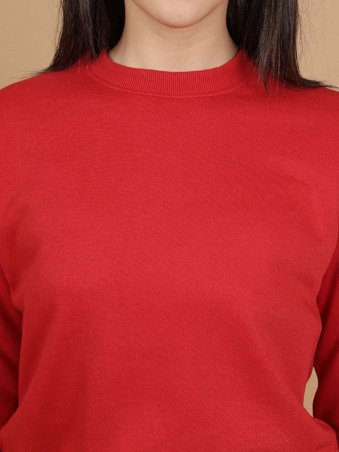 Women's Solid Regular Fit Sweatshirt