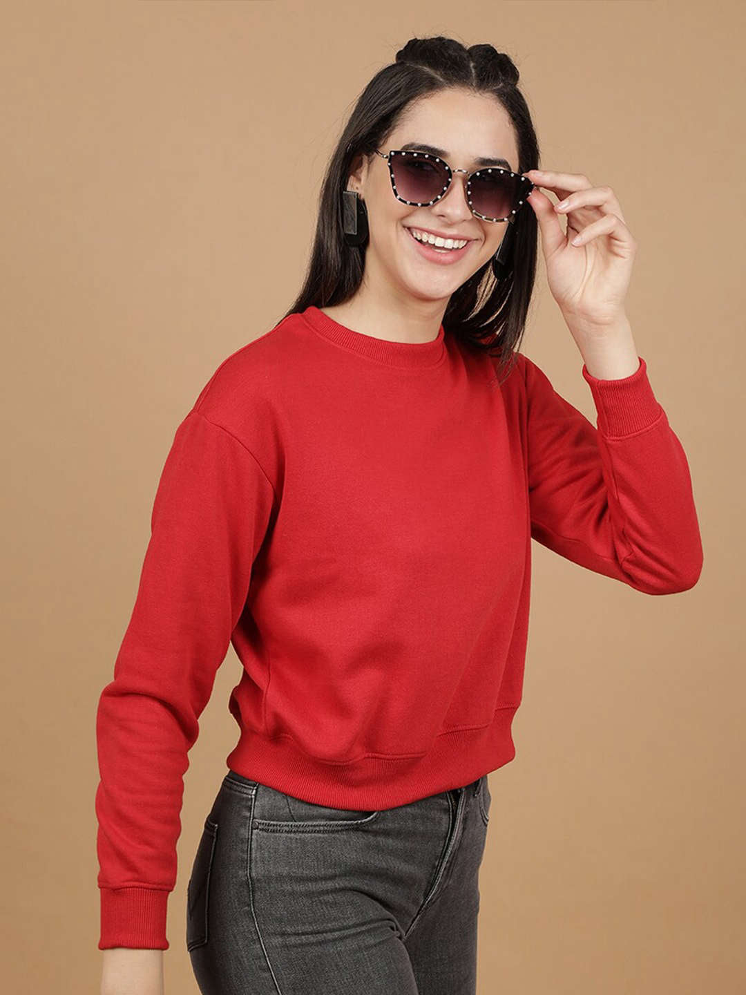 Women's Solid Regular Fit Sweatshirt