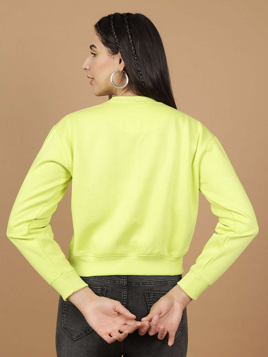 Women's Solid Regular Fit Sweatshirt