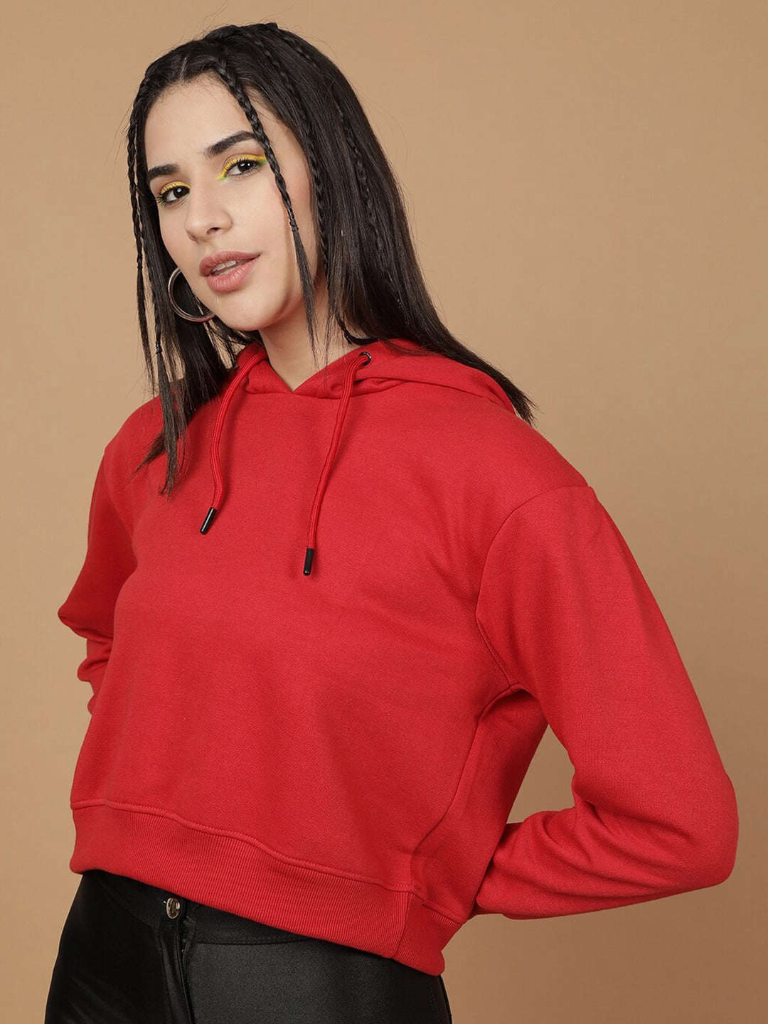Women's Solid Regular Fit Sweatshirt