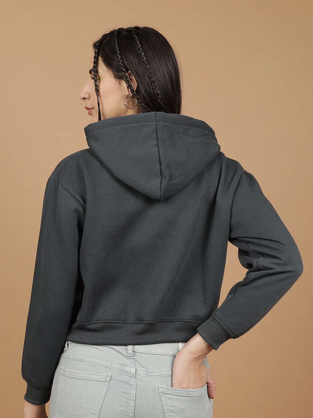 Women's Solid Regular Fit Sweatshirt