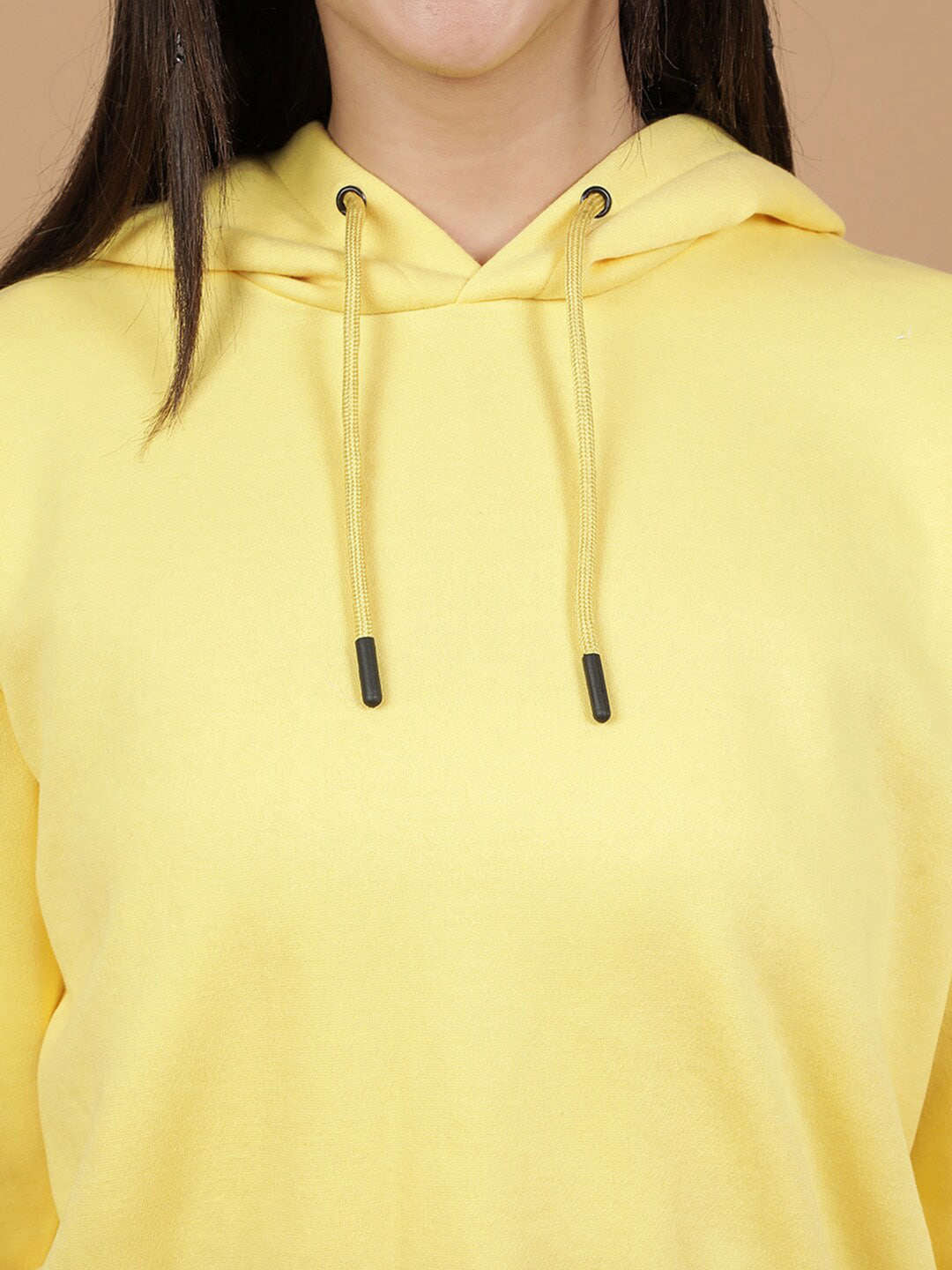 Women's Solid Regular Fit Sweatshirt