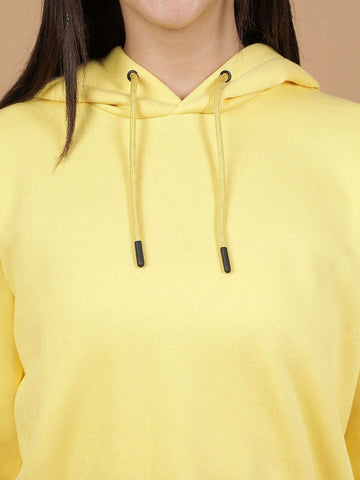 Women's Solid Regular Fit Sweatshirt