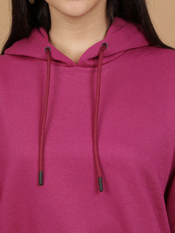 Women's Solid Regular Fit Sweatshirt