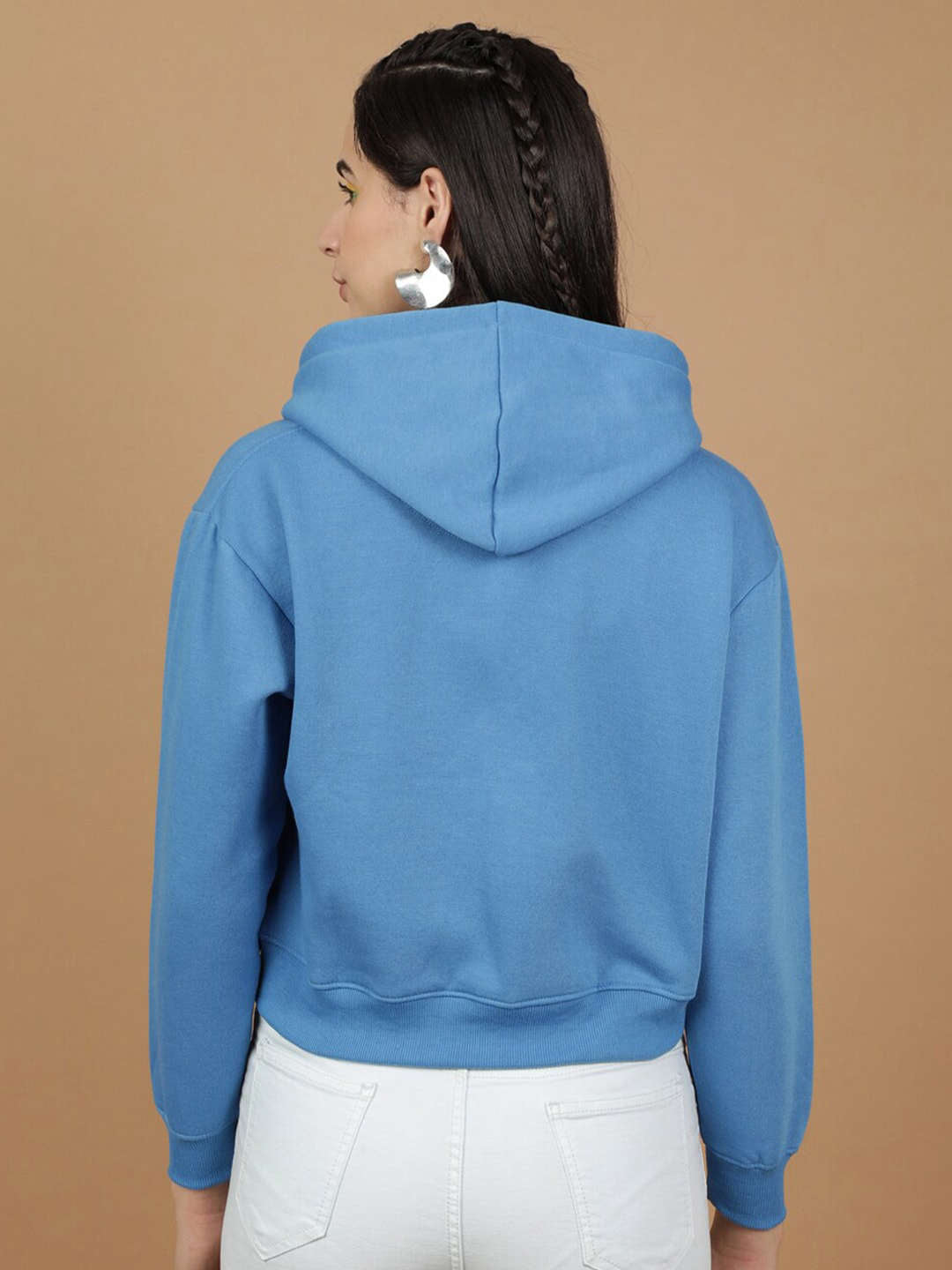 Women's Solid Regular Fit Sweatshirt