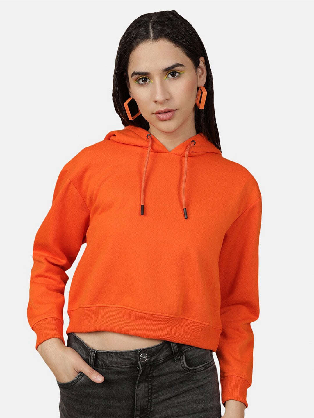Women's Solid Regular Fit Sweatshirt