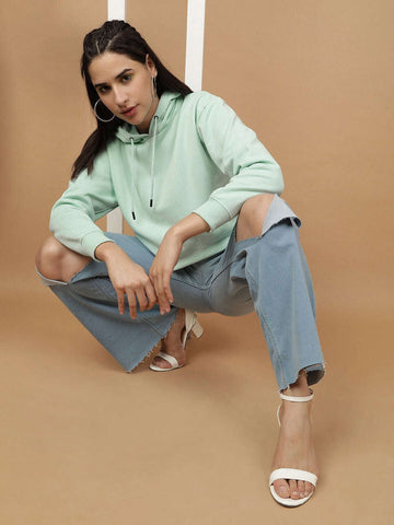 Women's Solid Regular Fit Sweatshirt