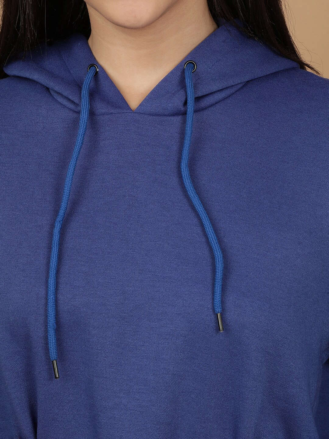 Women's Solid Regular Fit Sweatshirt