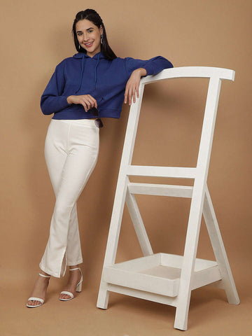 Women's Solid Regular Fit Sweatshirt