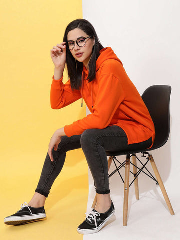 Women's Solid Regular Fit Sweatshirt