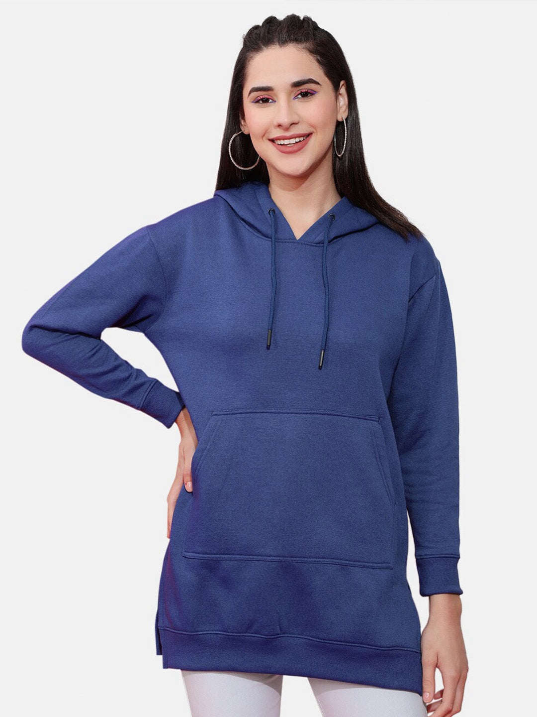 Women's Solid Regular Fit Sweatshirt