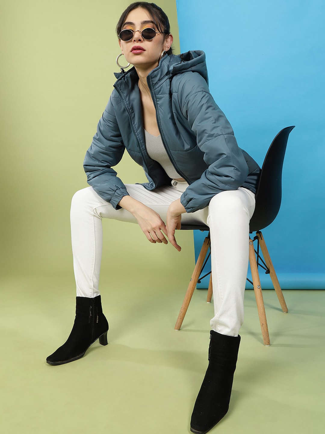 Women's Short Parka With Hood