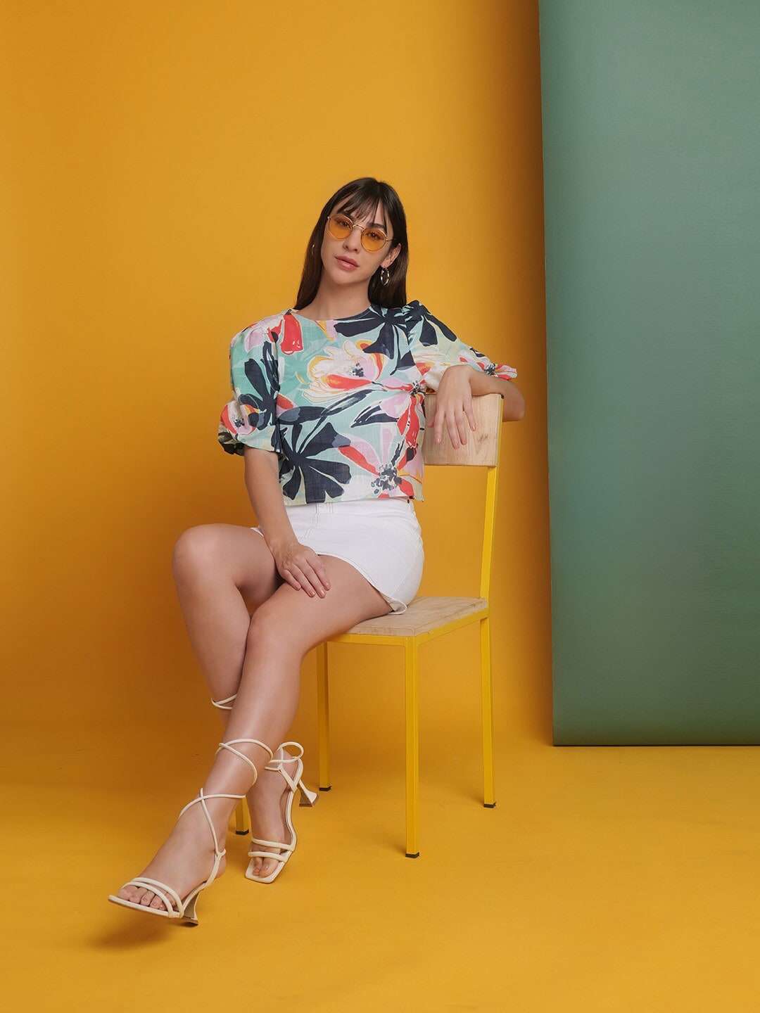 Women's Puff Sleeves Floral Printed Top