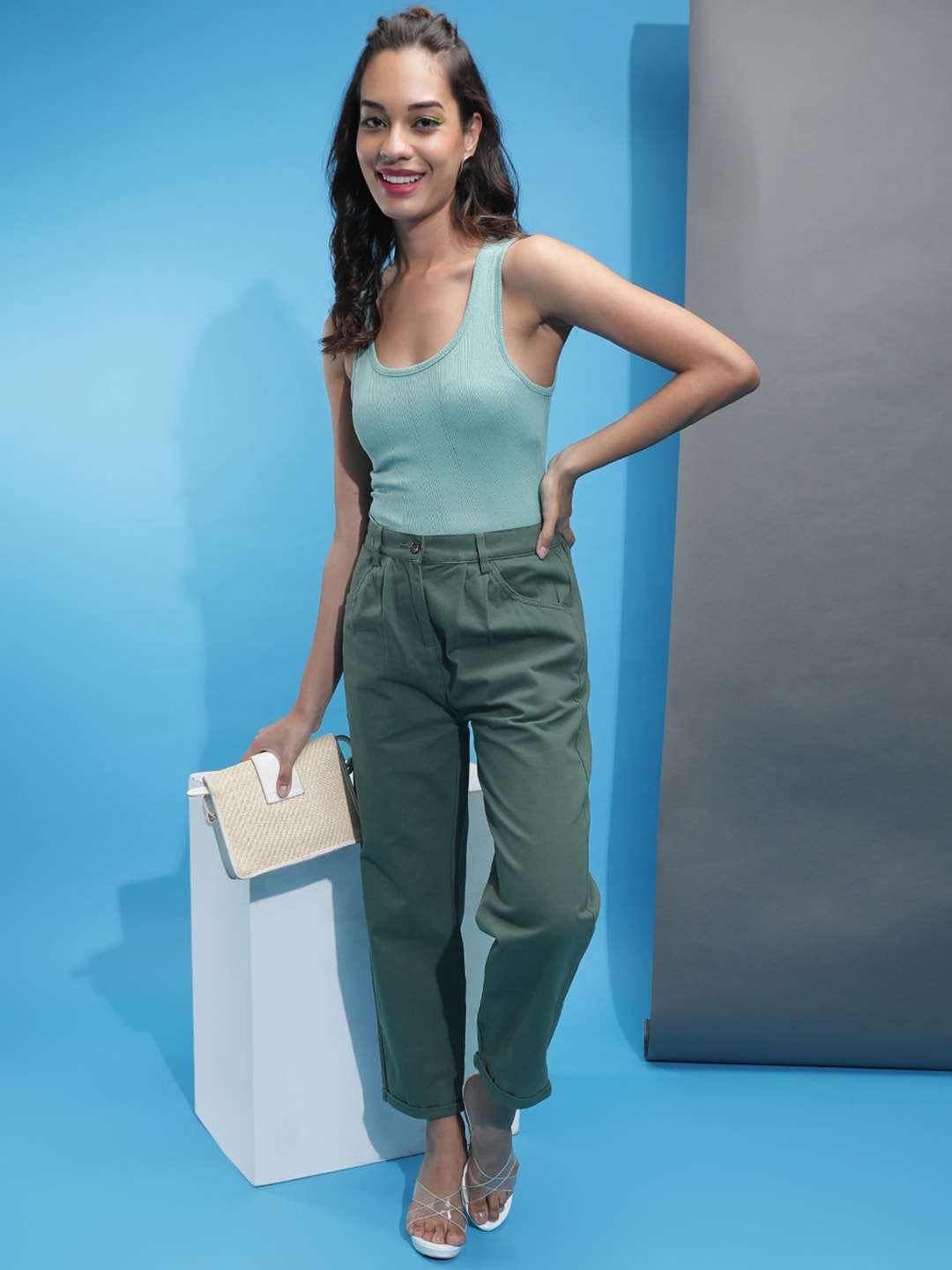 Women's Pleated Trouser