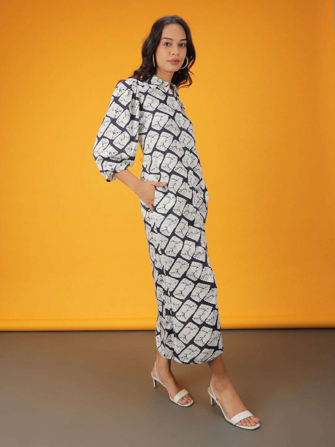 Women's Printed Shirt Dress With Belt