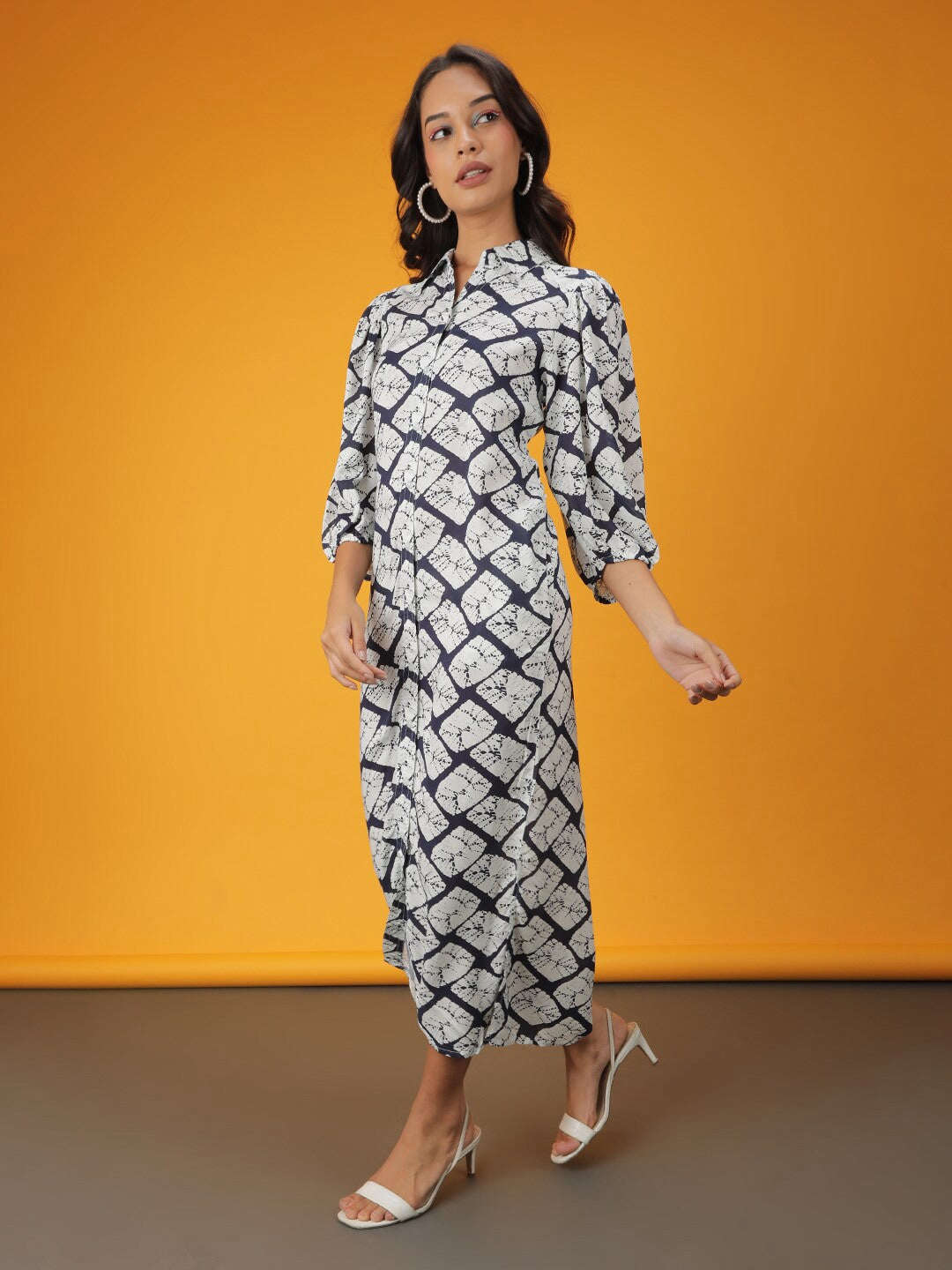 Women's Printed Shirt Dress With Belt