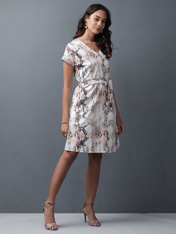 Women's Animal Printed Shirt Dress With Belt