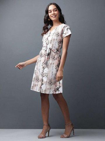 Women's Animal Printed Shirt Dress With Belt