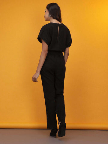 Women's Solid Jumpsuit With Scoop Pockets