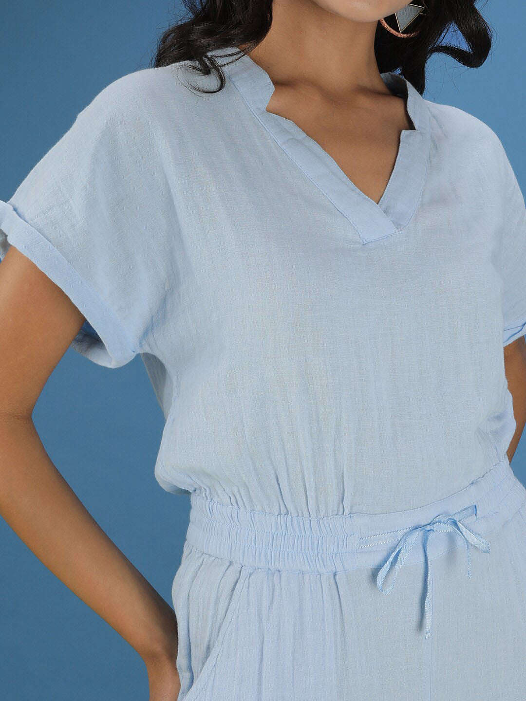 Women's Solid Jumpsuit With Scoop Pockets