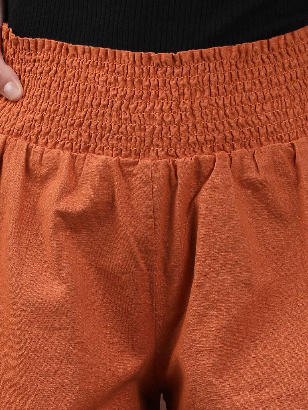 Women's Linen Smocked Shorts