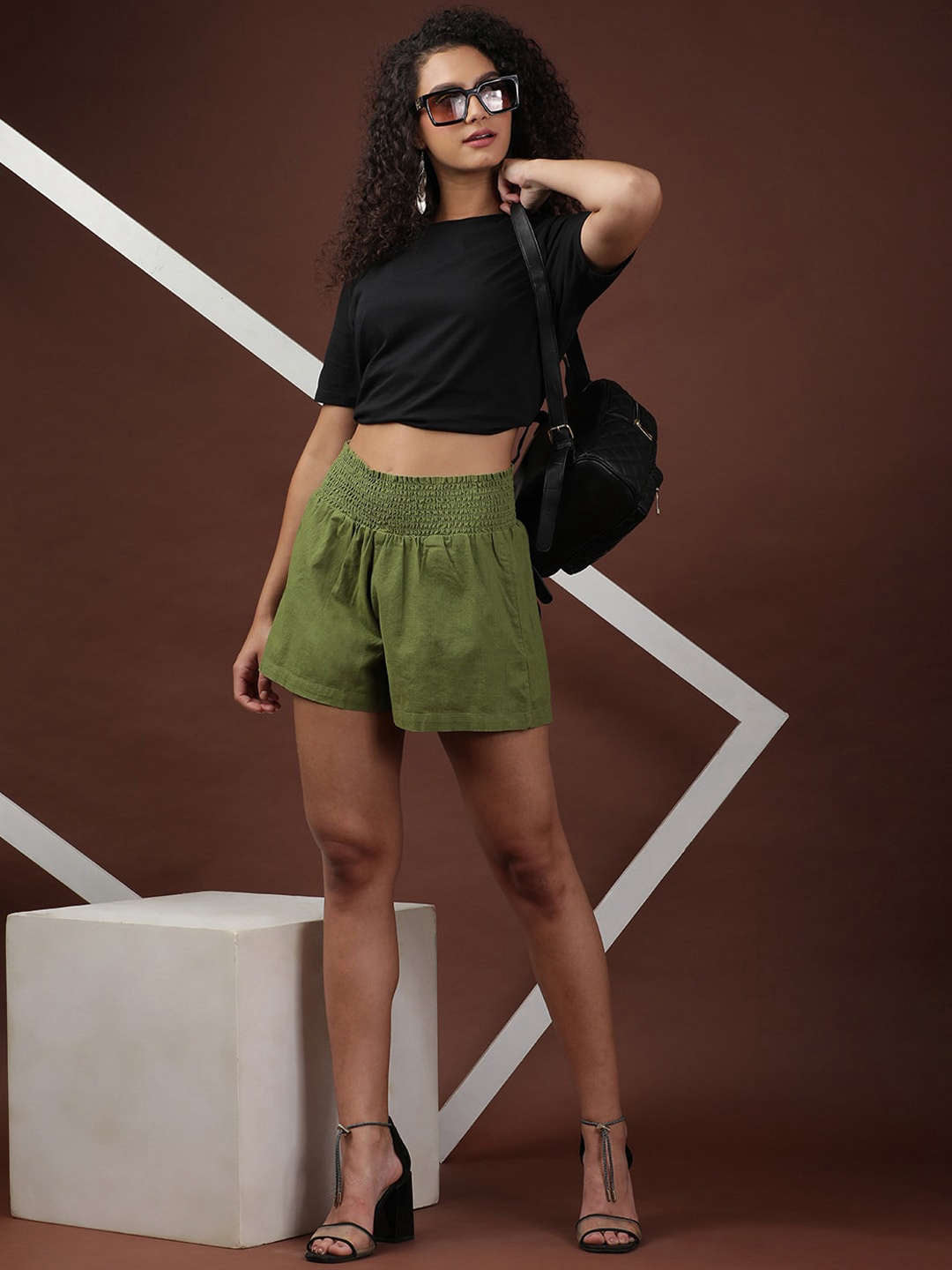 Women's Linen Smocked Shorts