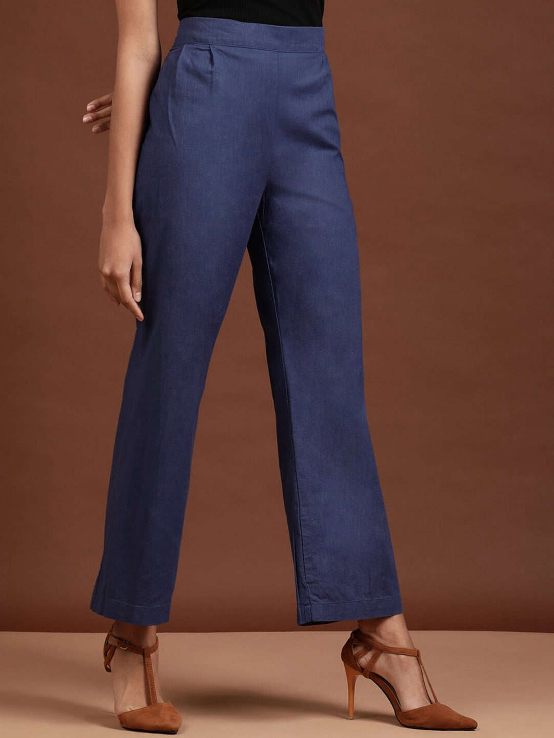 Women's Linen Flare Pant