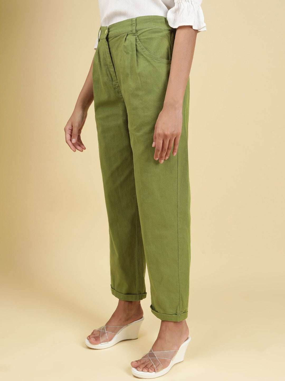Women's Linen Pleated Pant