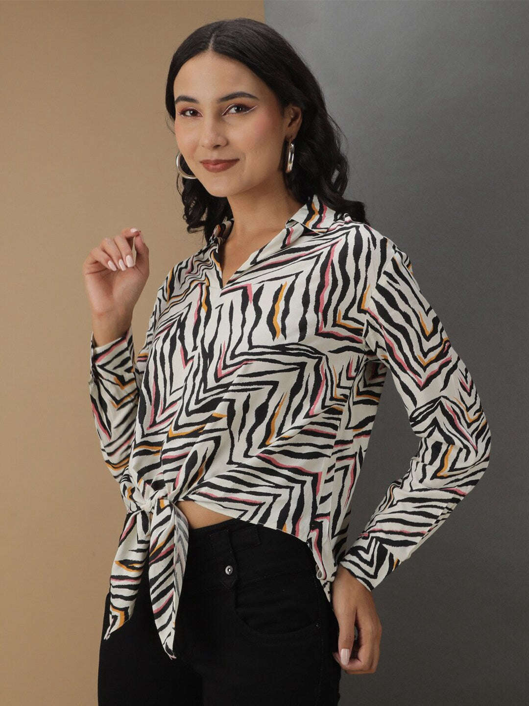Women's Animal Printed Front Tie Up Shirt