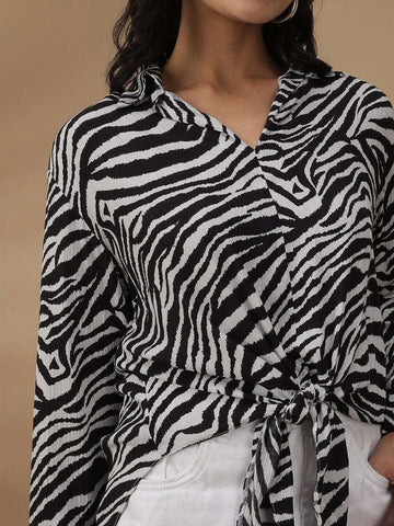 Women's Animal Printed Front Tie Up Shirt