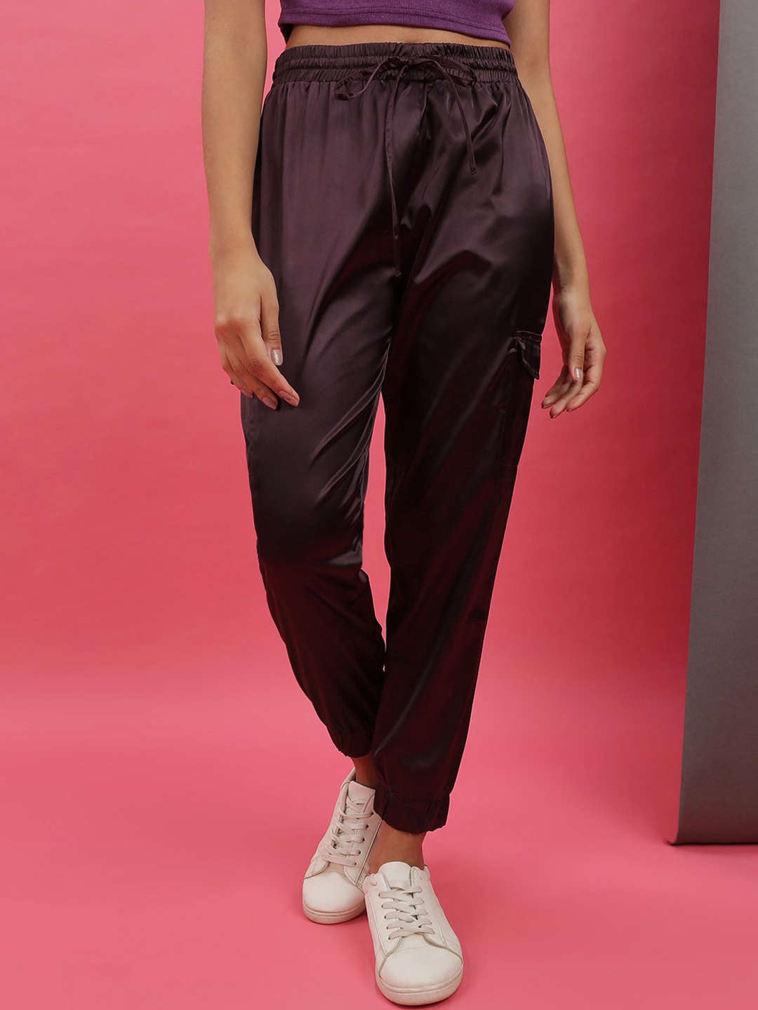 Women's Cuffed Cargo Jogger