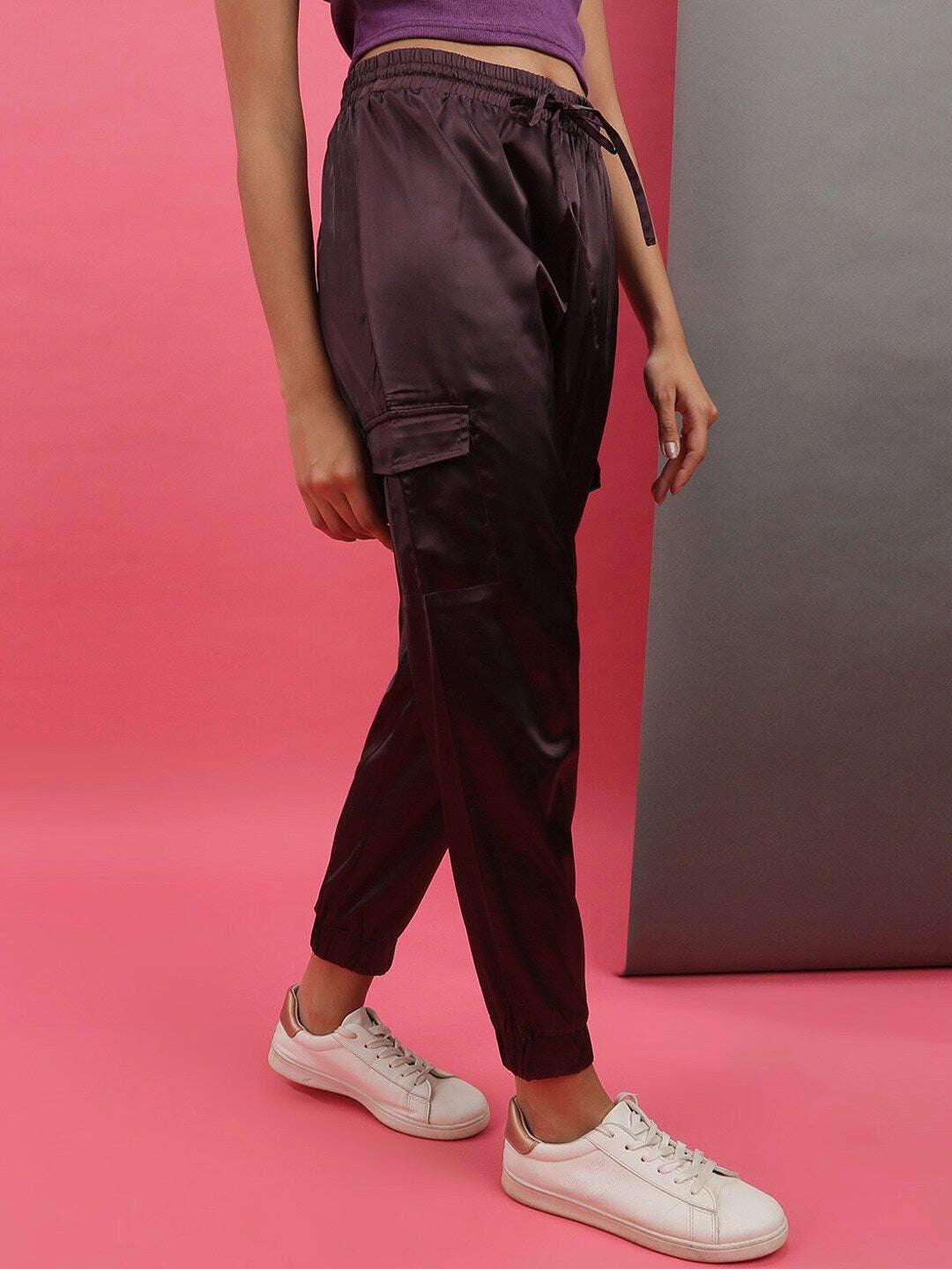 Women's Cuffed Cargo Jogger