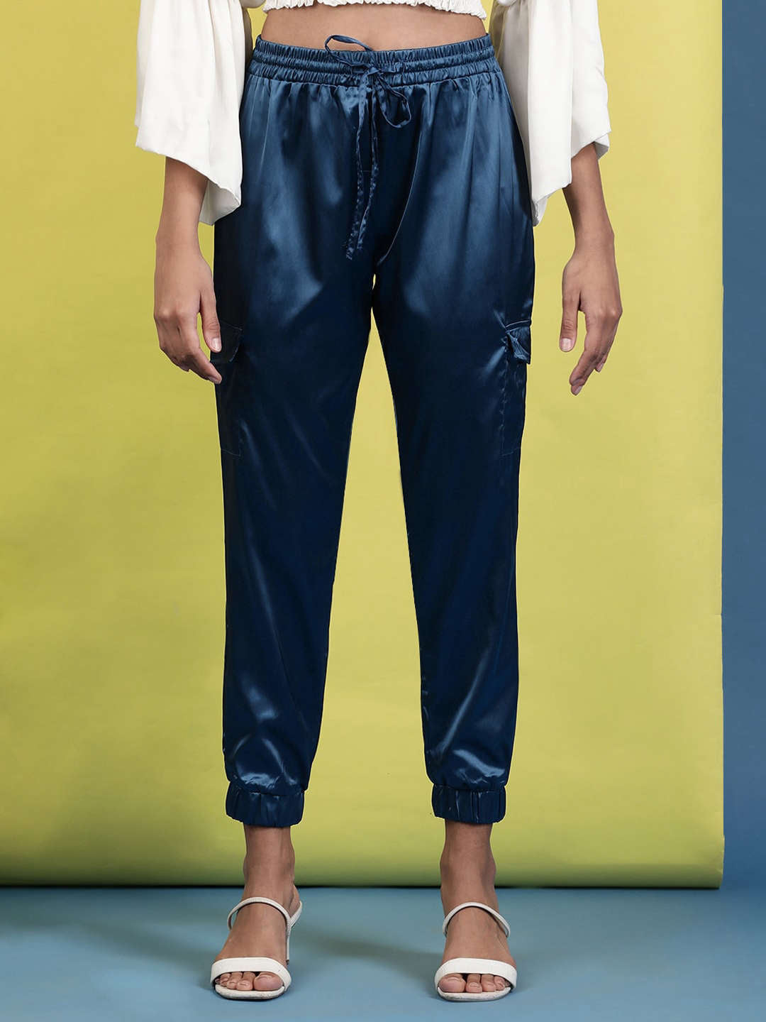 Women's Cuffed Cargo Jogger