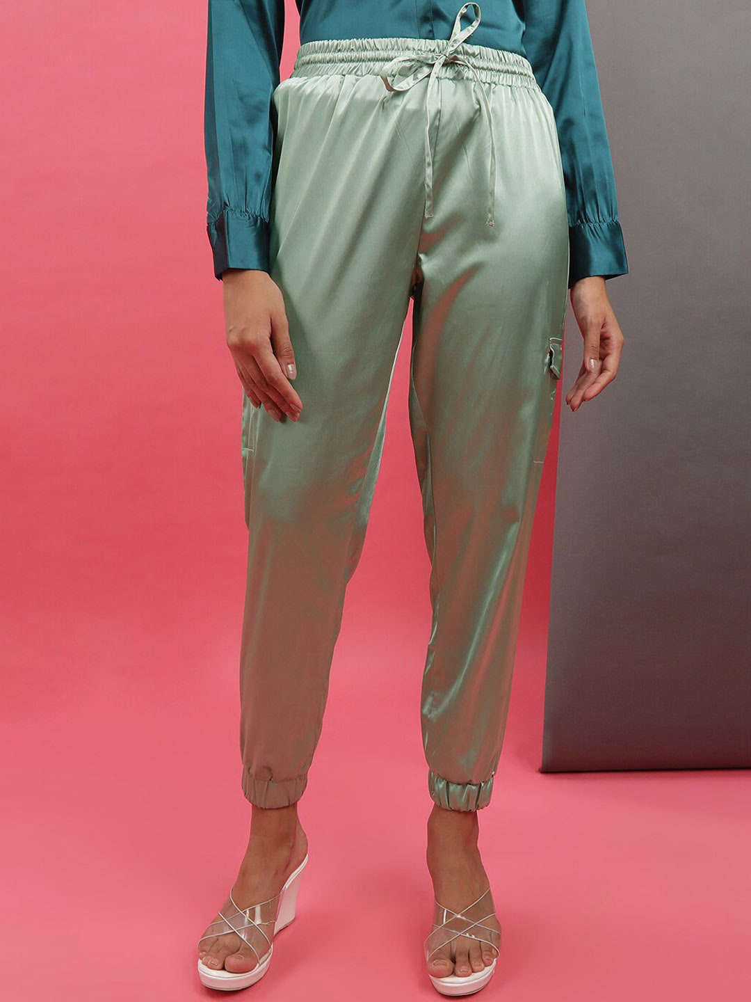 Women's Cuffed Cargo Jogger