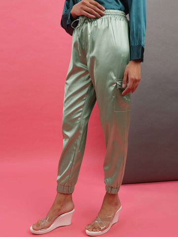 Women's Cuffed Cargo Jogger