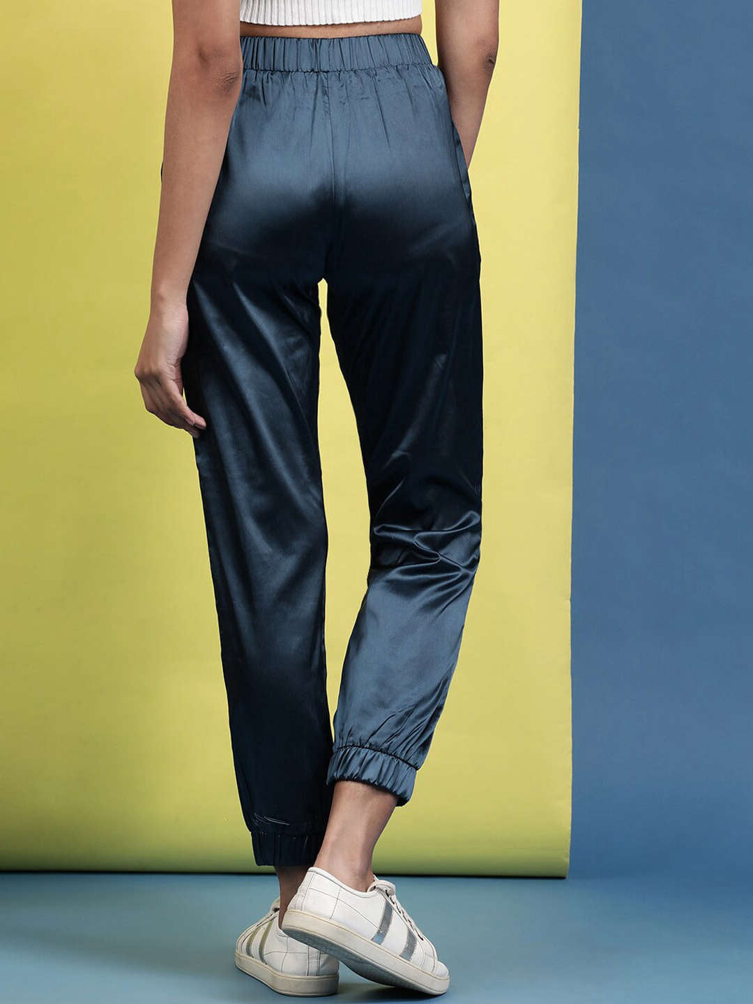 Women's Satin Jogger With Contrast Piping