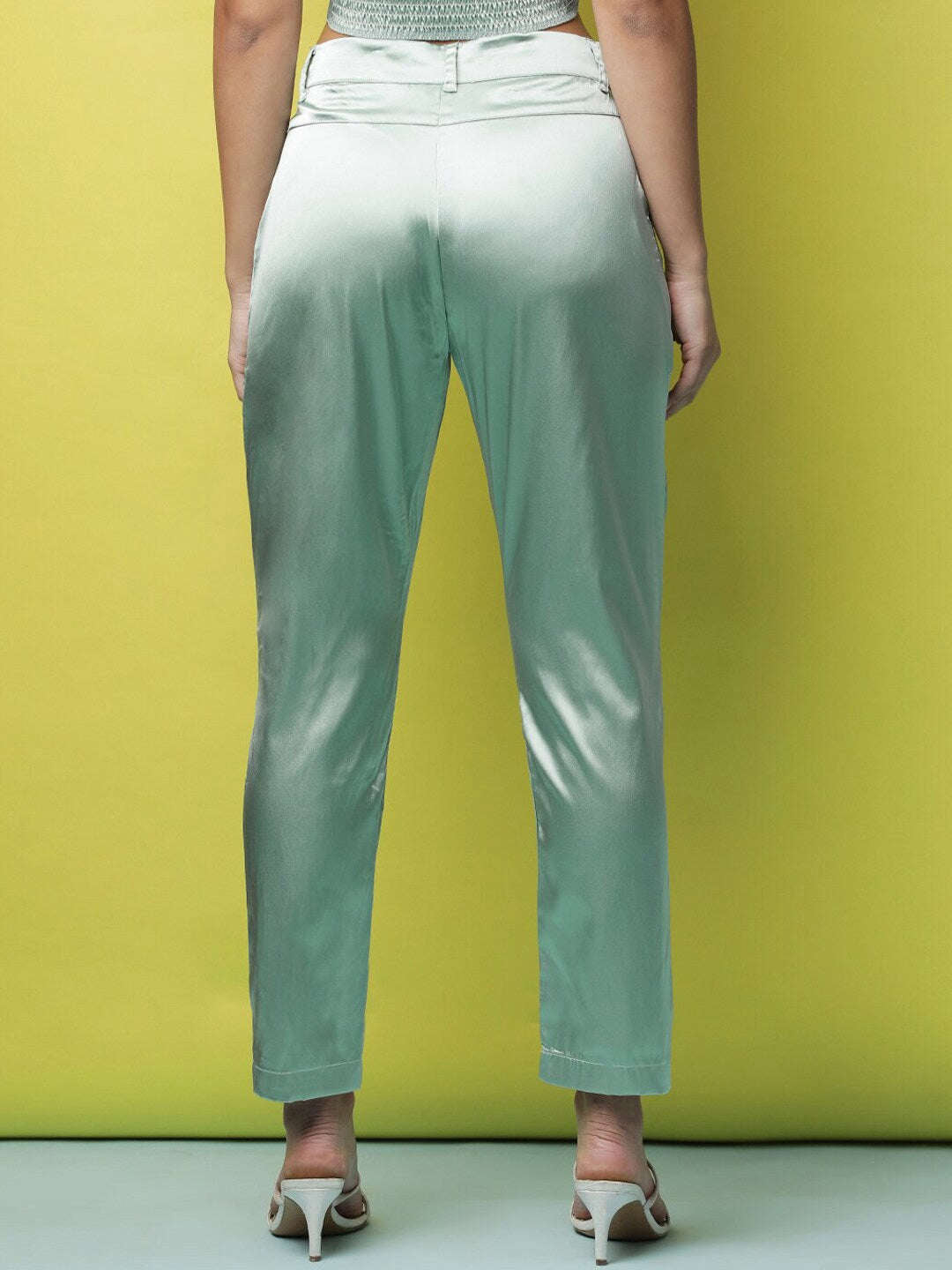 Women's Tapered Pant